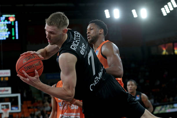 来创作一篇 来创作一篇